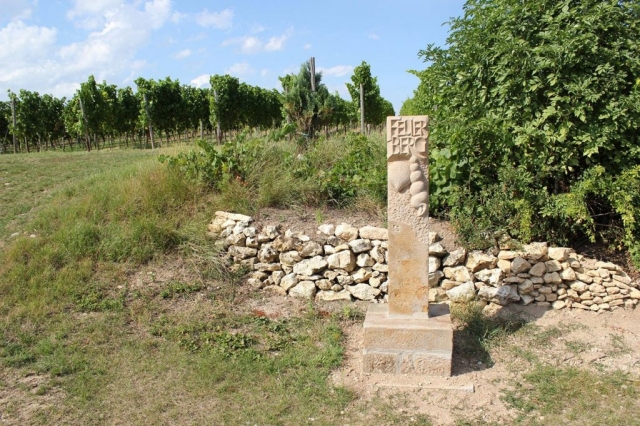 Stele im Feuerberg